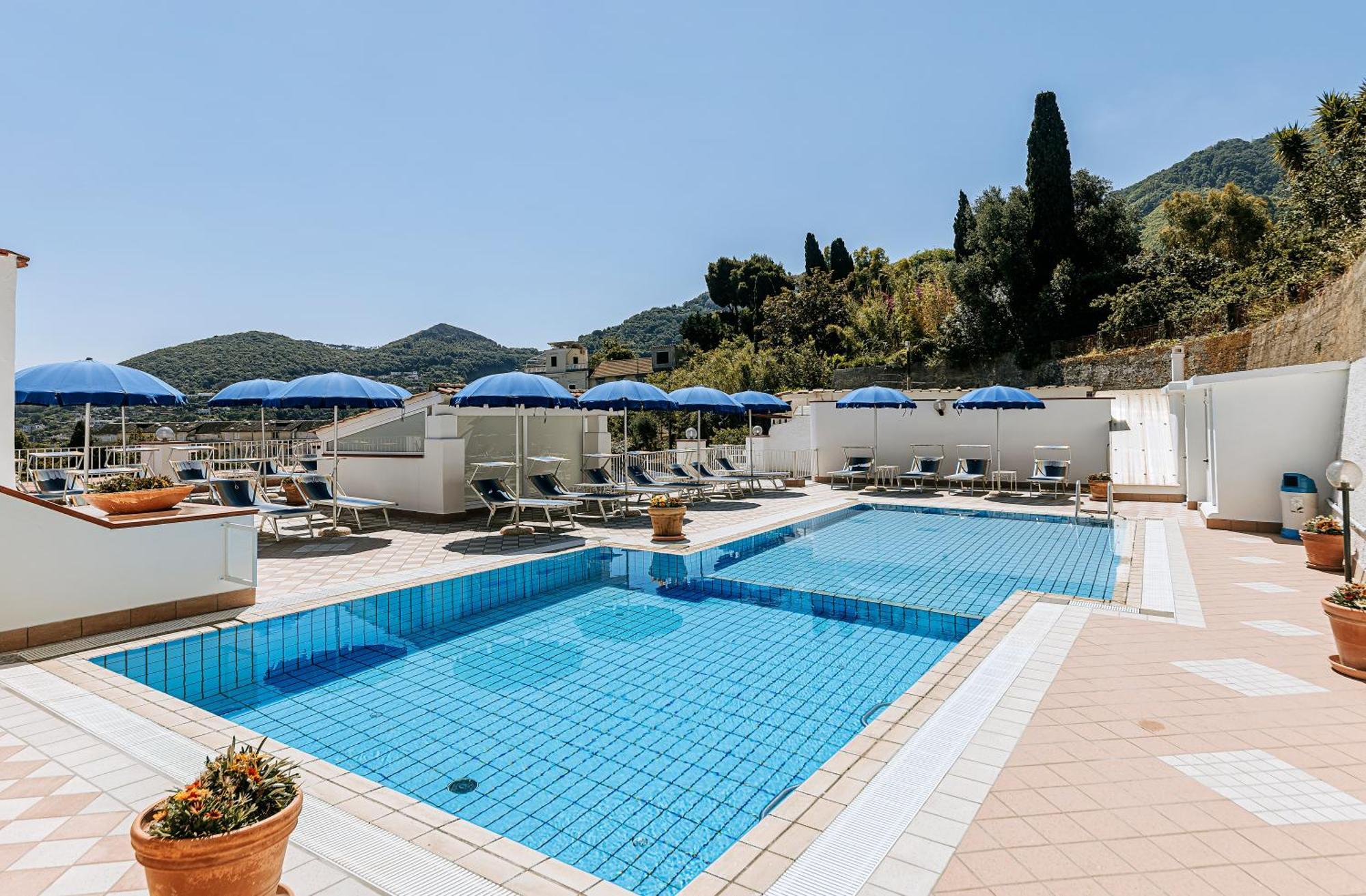 Hotel Villa D'Orta Искья Экстерьер фото