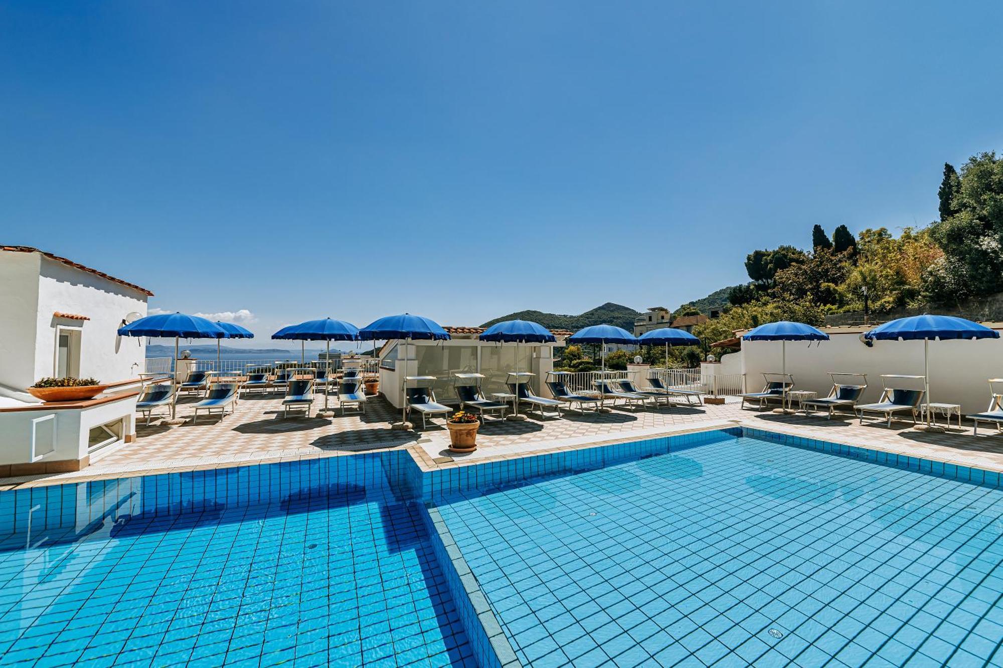 Hotel Villa D'Orta Искья Экстерьер фото